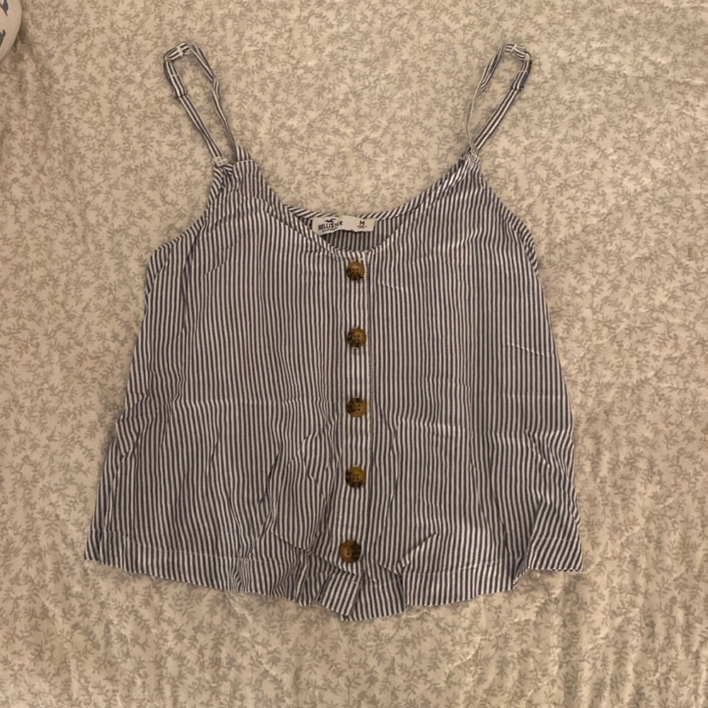 Hollister tank